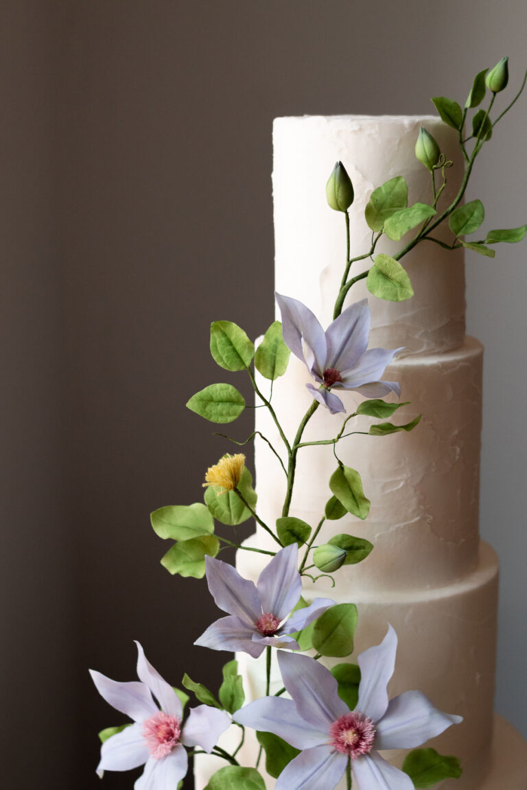 white textured sugar clematis wedding cake